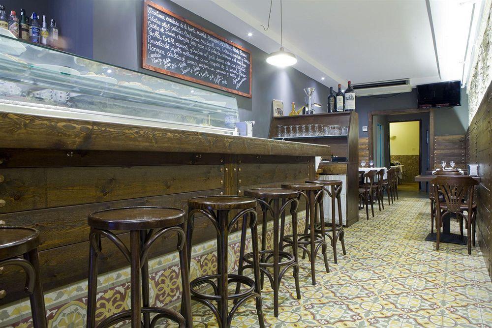 Hostal Abrevadero Barcelona Exterior foto