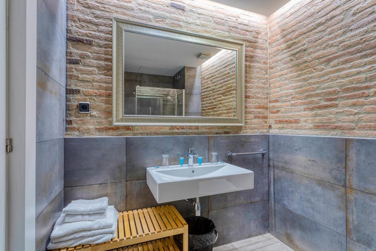 Hostal Abrevadero Barcelona Exterior foto